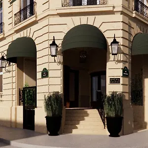 Balzac & Ikoi Otel