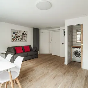 Bright And Cosy Flat At The Heart Of In A Trendy District - Welkeys París