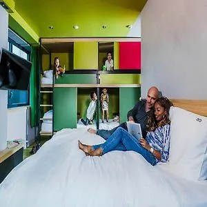 Yooma Urban Lodge Tour Eiffel Parigi Hotel